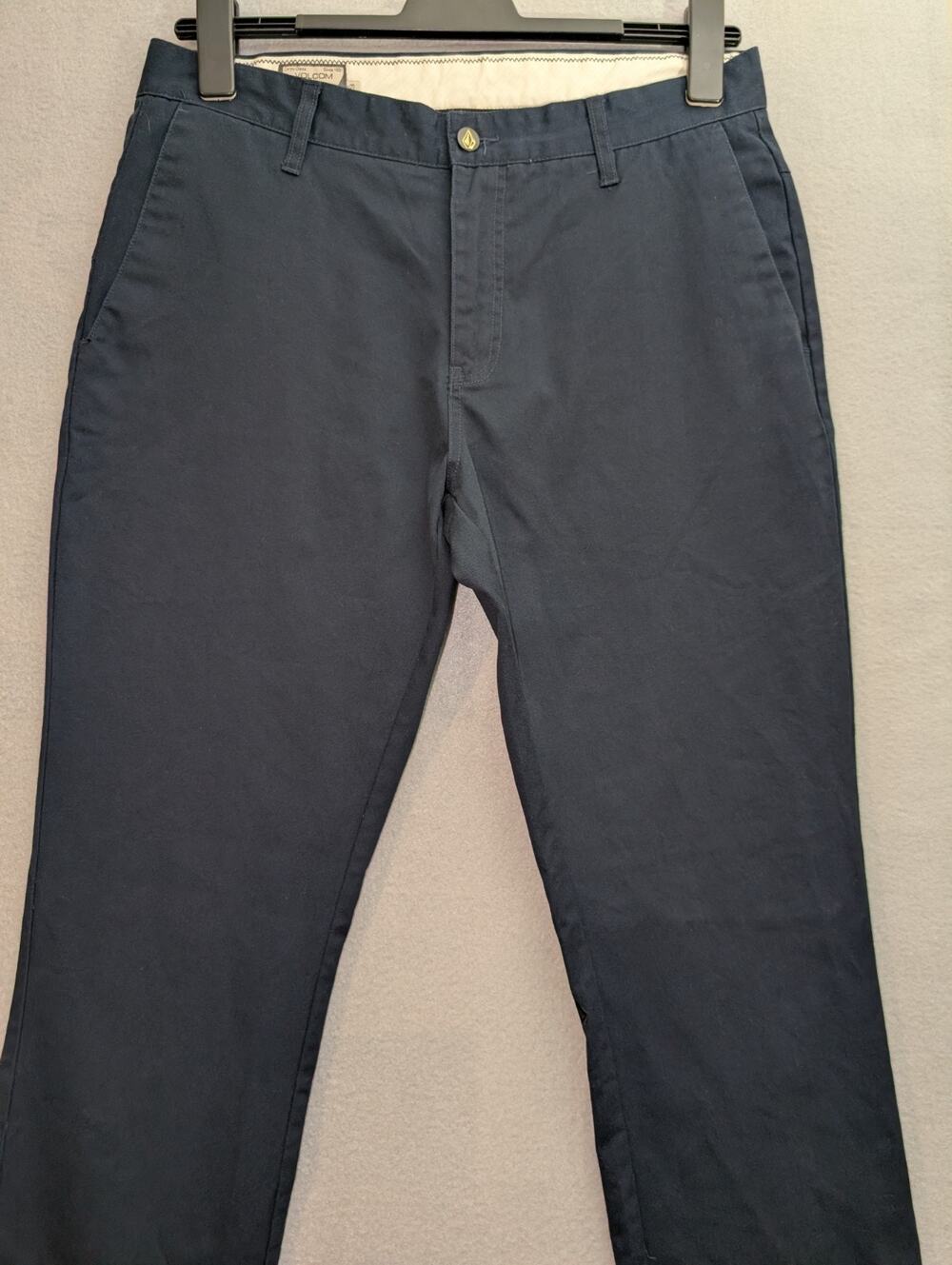 Men’s Volcom Chino “Corpo Class” Pants Size: 33 Navy Excellent